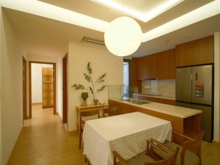 CĂN HỘ LỘNG LẪY ÁNH VÀNG